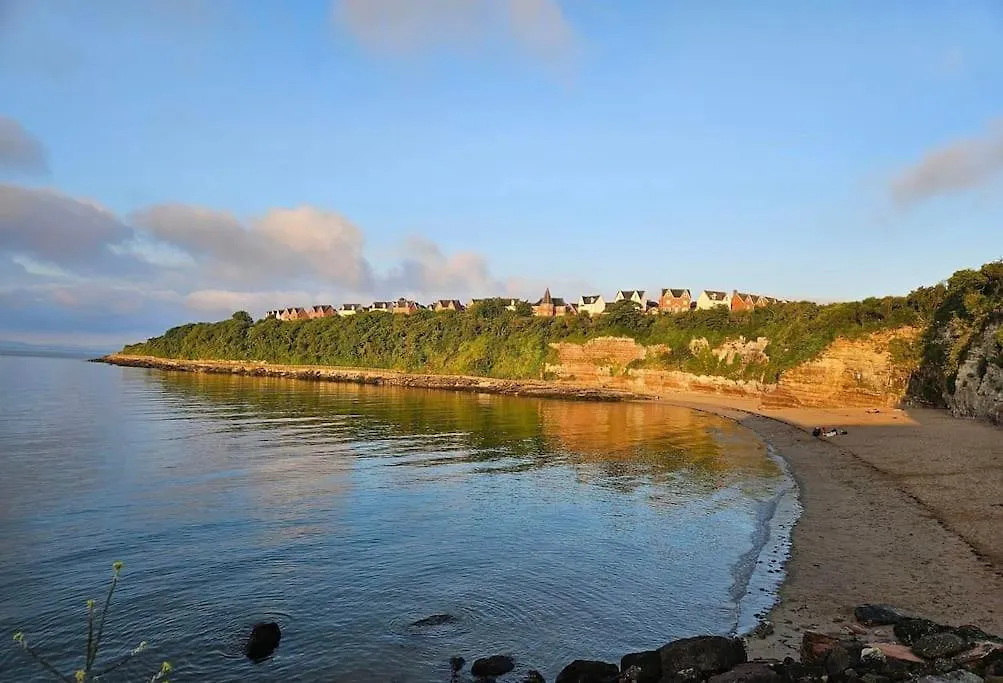 Harbourside - 2 Beds, Great Links To City Centre Barry Holiday home
